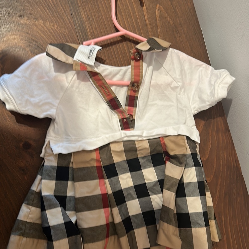 Baby girl Burberry dress - Picture 2 of 2